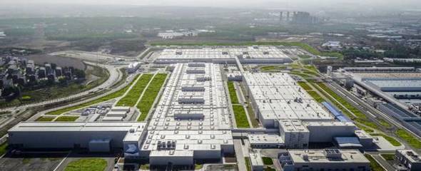揭秘宝马上海科技工厂 比车更酷炫的智能制造之旅